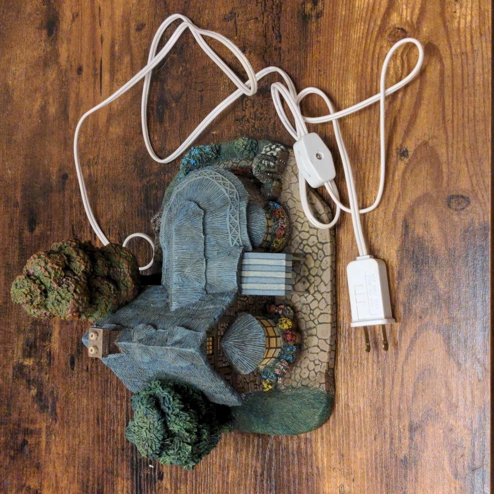 Hawthorne village " falbrooke florist " light